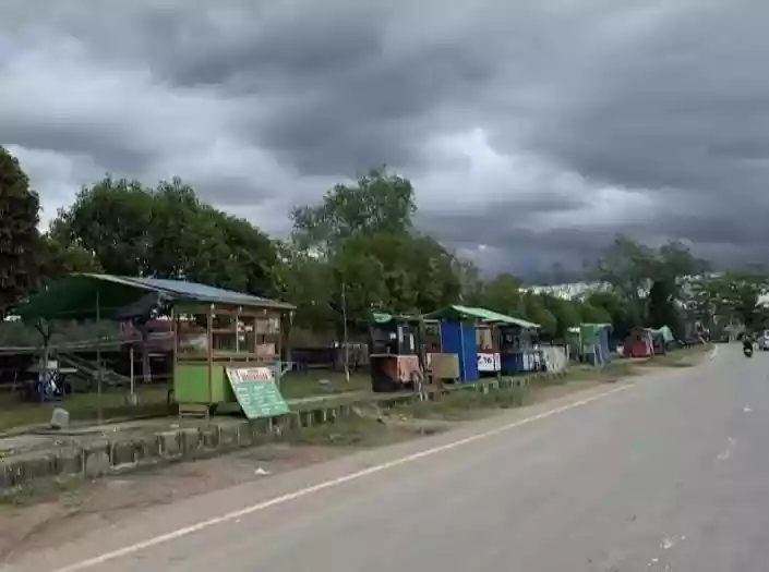 DPRD Minta Penataan Kawasan PKL di Tepian Teluk Bayur Kalimarau Tak Ganggu Usaha Masyarakat