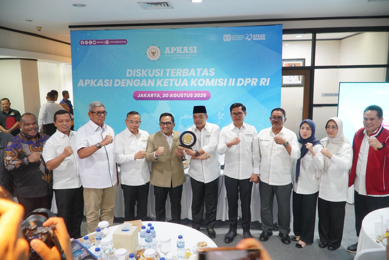 Bahas Kebijakan Fiskal, Sri Juniarsih Hadiri Pertemuan Bersama Apkasi dan Ketua Komisi II DPR RI