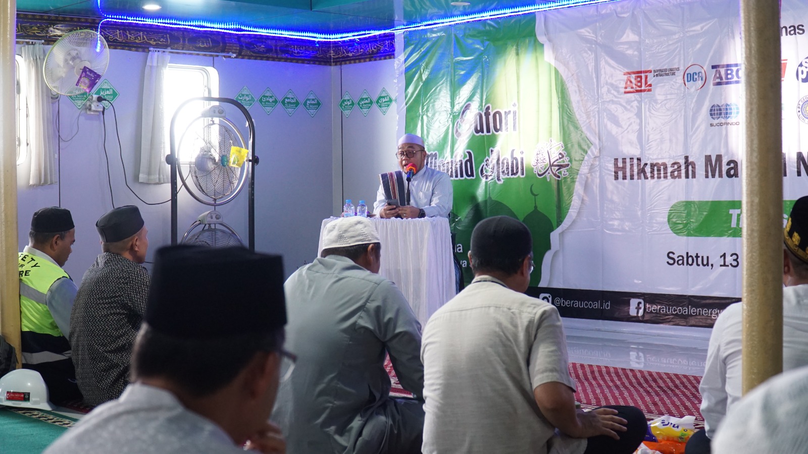 Tak Biasa, Ustaz Mahya Tausiah di Tengah Laut, Cara PT Berau Coal Gelar Peringatan Maulid Nabi