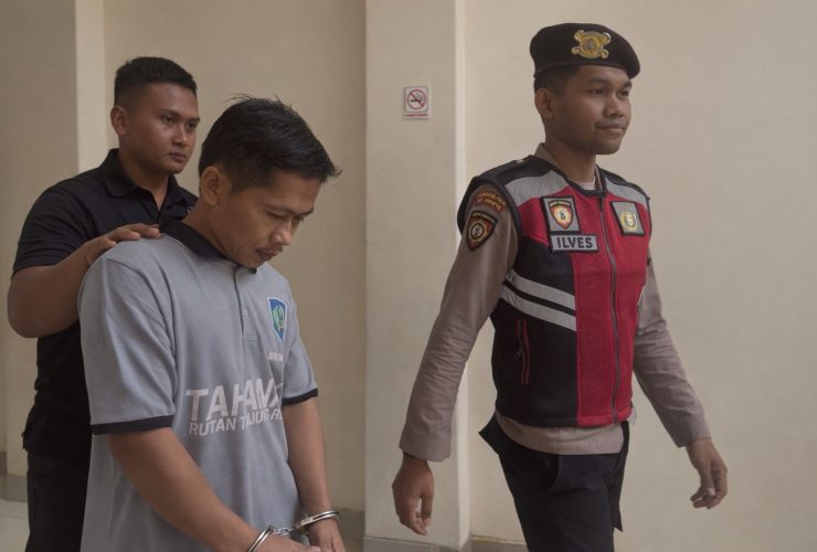 Julius Dituntut Pidana Mati, Dikenakan Pasal Pembunuhan dan Kekerasan Terhadap Anak