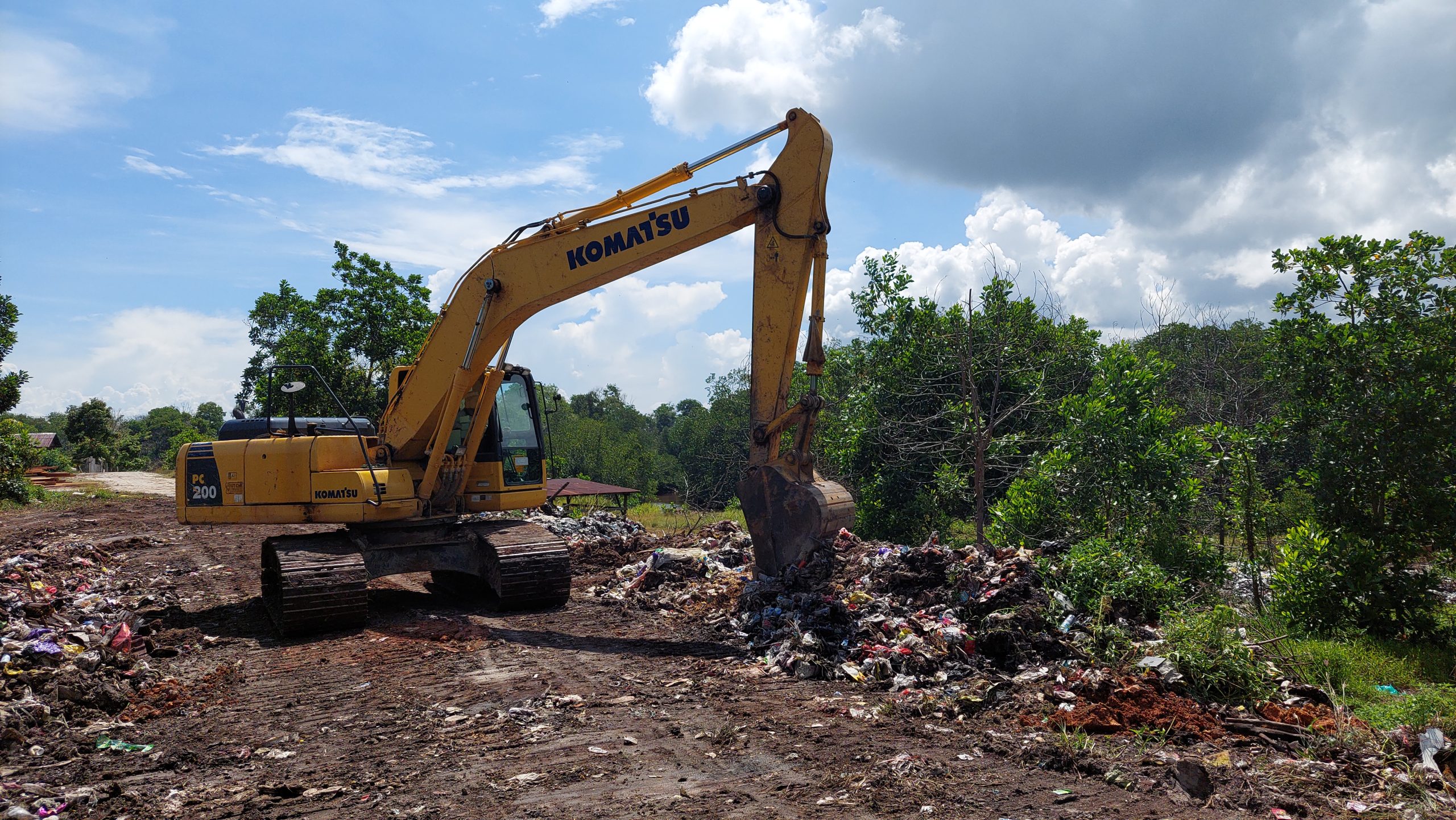Sutami Ingatkan Benahi Pengelolaan Sampah Sebelum Bicara Pemasukan Menjadi PAD