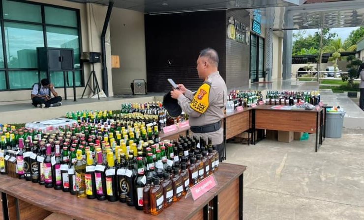 Subroto Sarankan Razia Masif Peredaran Miras, “Jangan Sampai Bocor”
