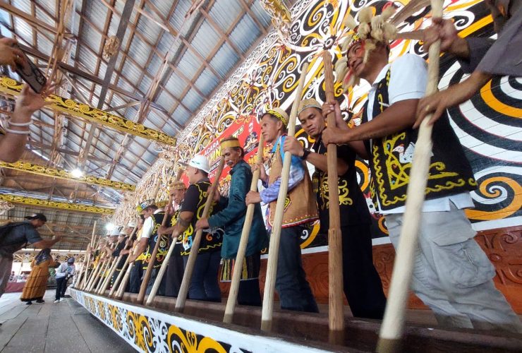 Uman Undat, Tradisi Pasca Panen Sebagai Ungkapan Syukur khas Dayak Kenyah Lepoq