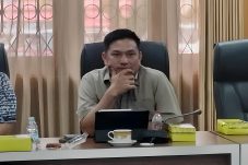 Gideon Dorong Pemda dan Lembaga Masyarakat Bantu Urus Legalitas Kelompok Nelayan Tradisional