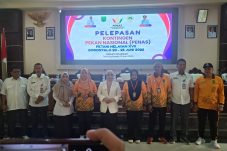 Bupati Sri Juniarsih Lepas Kontingen PENAS Berau ke Gorontalo, Dorong Adopsi Teknologi Pertanian Modern